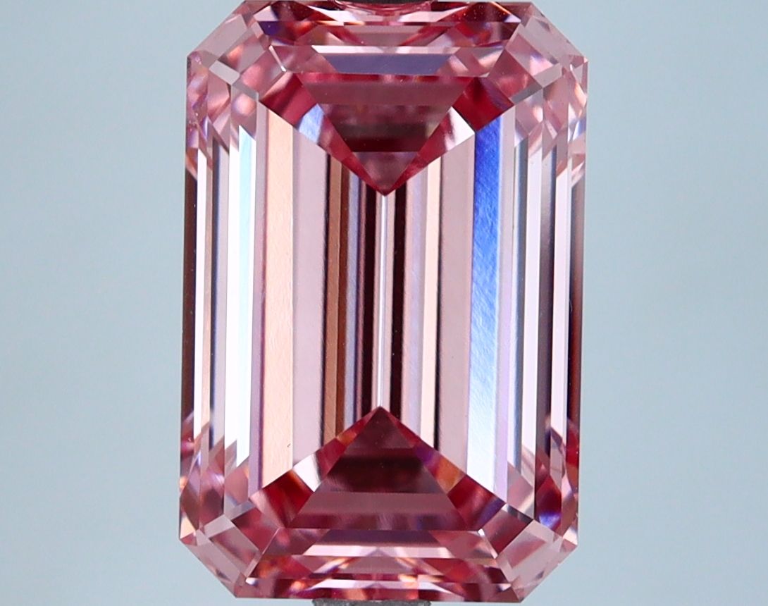4.61 ct. emerald Lab Grown Diamond front image