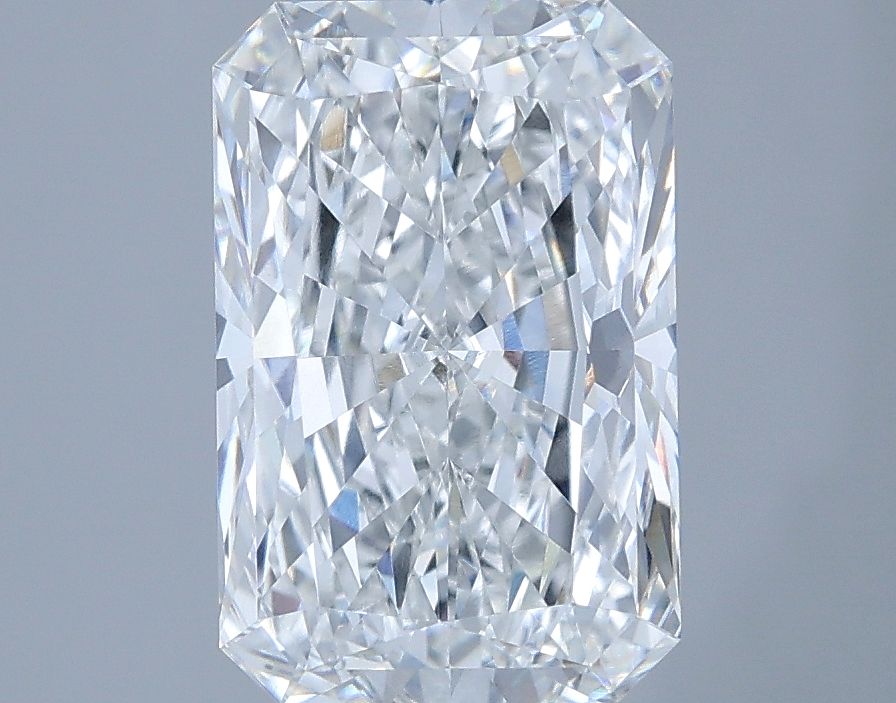 3.08 ct. radiant Lab Grown Diamond front image