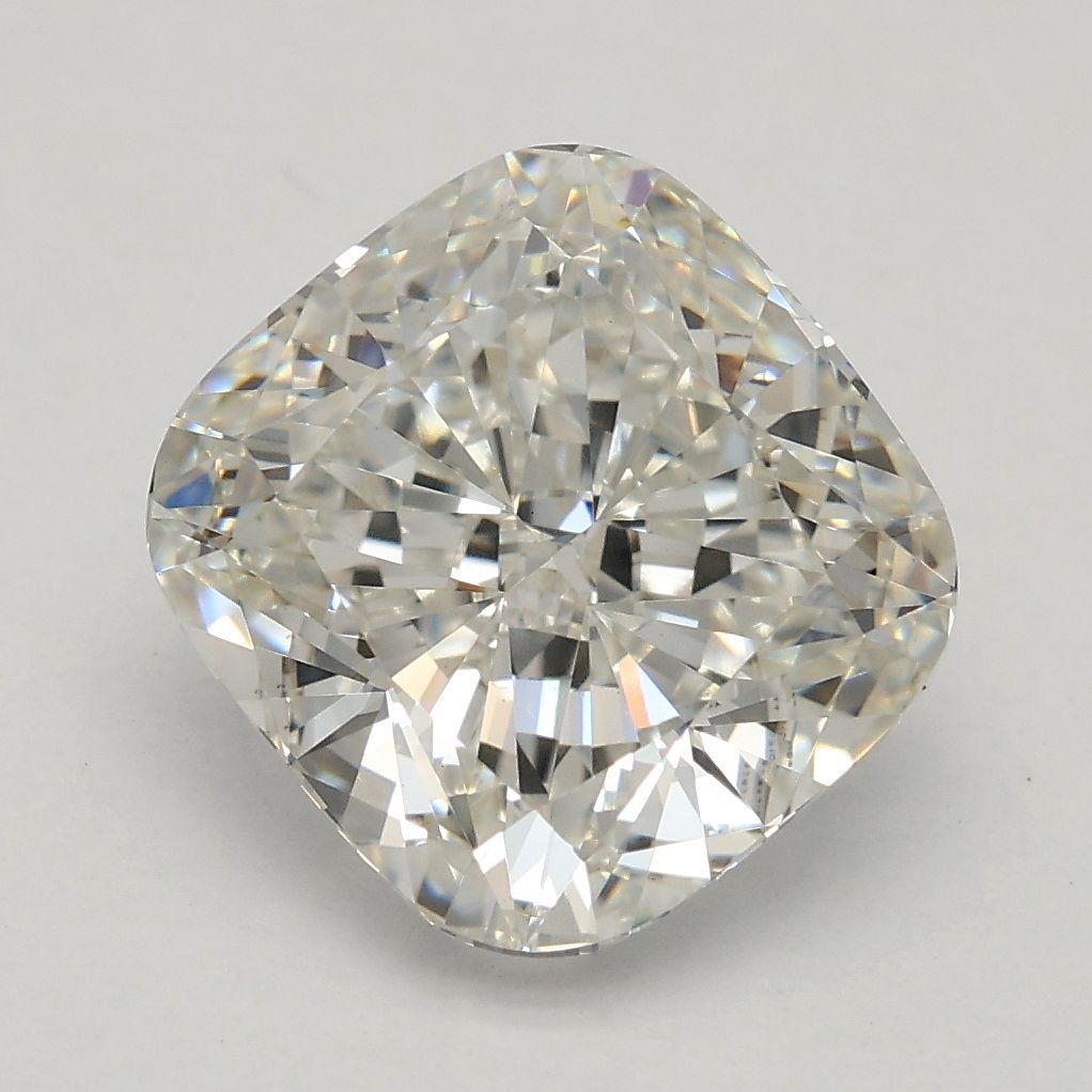 2.74 ct Cushion Brilliant diamond