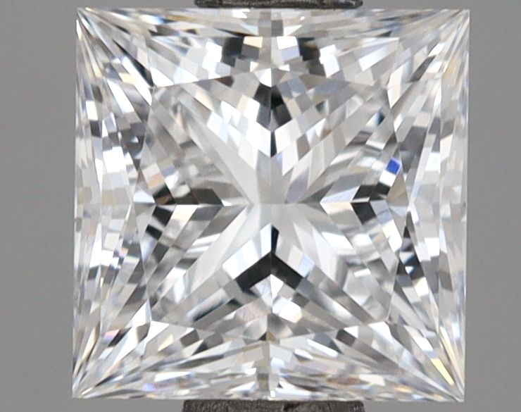 1.01 ct lab-grown Princess Diamond