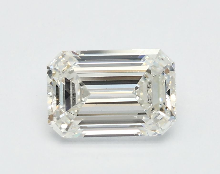 1.00 ct. emerald Lab Grown Diamond front image
