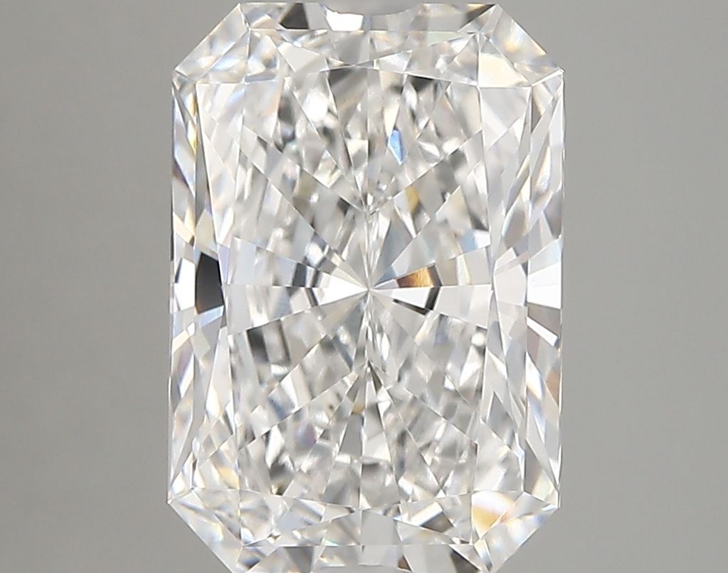 3.93 ct. radiant Lab Grown Diamond front image