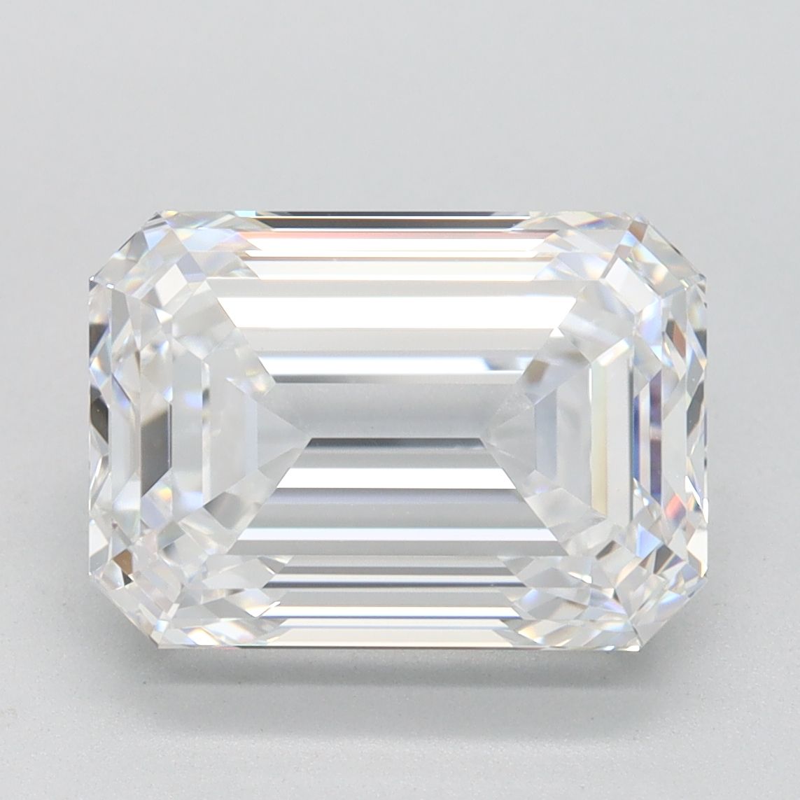 5.52 ct. emerald Lab Grown Diamond front image