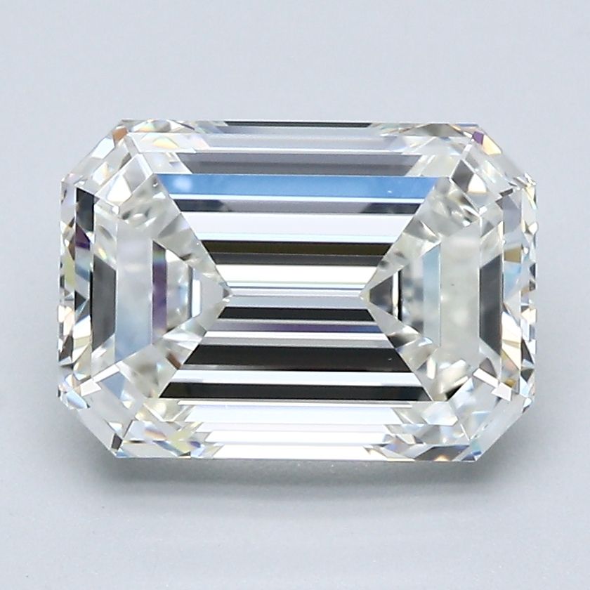 3.22 ct Emerald diamond