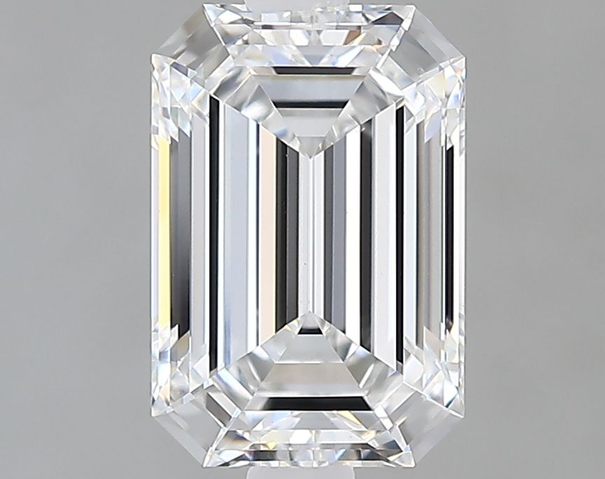 1.60 ct. emerald Lab Grown Diamond front image
