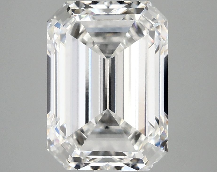 3.94 ct. emerald Lab Grown Diamond front image