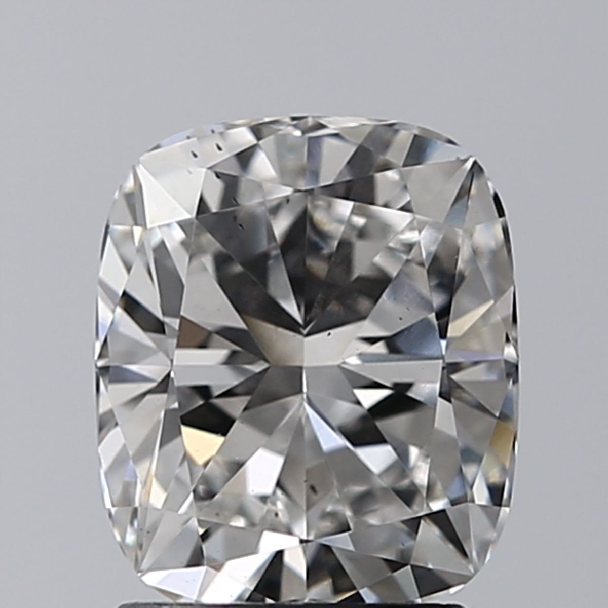 1.72 ct lab-grown Cushion brilliant Diamond