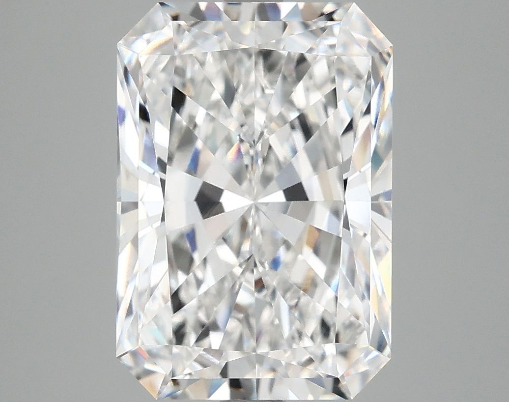4.98 ct. radiant Lab Grown Diamond front image