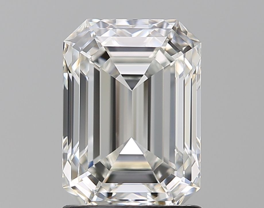 1.80 ct Emerald diamond