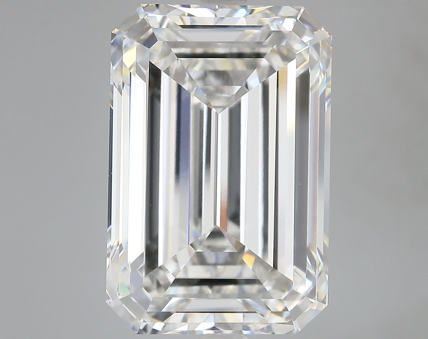 16.54 ct. emerald Lab Grown Diamond front image