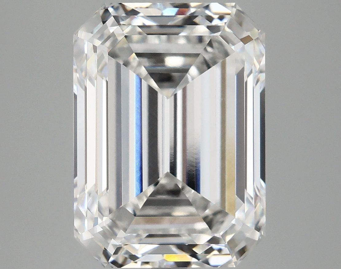5.08 ct. emerald Lab Grown Diamond front image