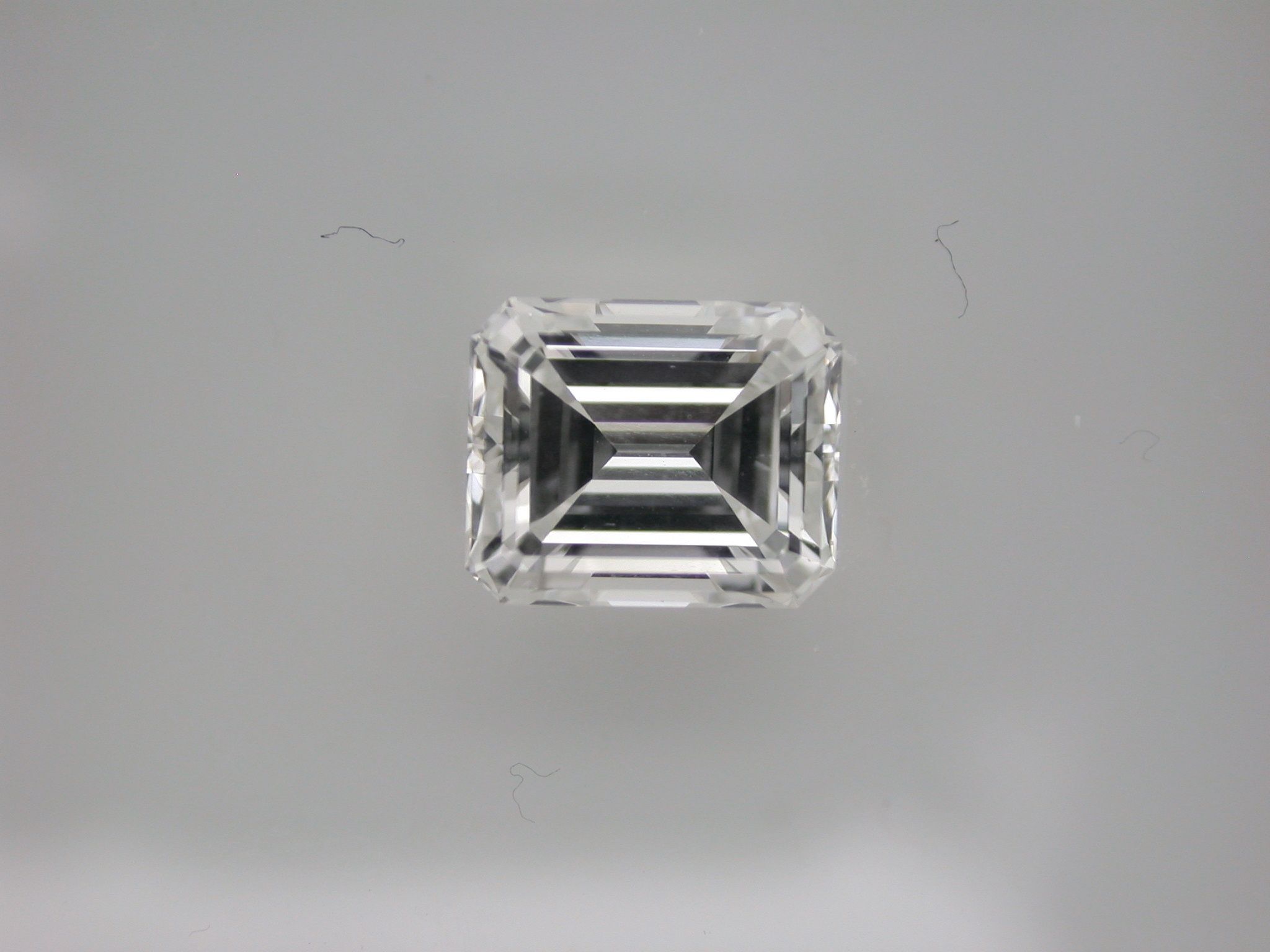 1.71 ct Emerald diamond