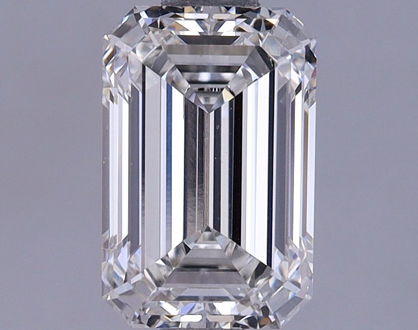 1.39 ct. emerald Lab Grown Diamond front image