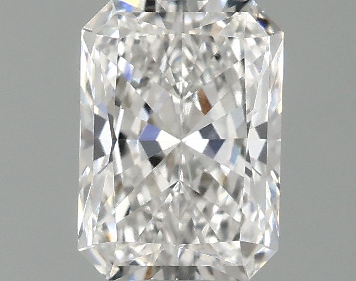 1.04 ct. radiant Lab Grown Diamond front image