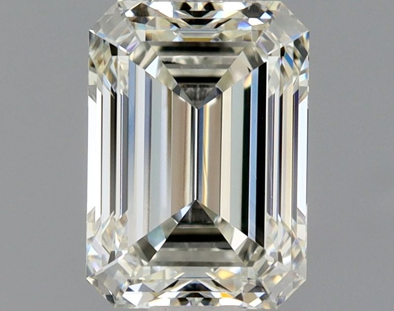 1.02 ct Emerald diamond