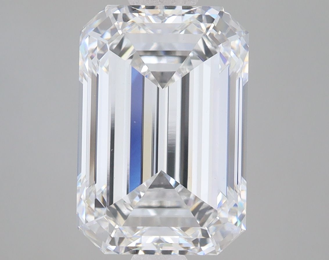 5.07 ct. emerald Lab Grown Diamond front image