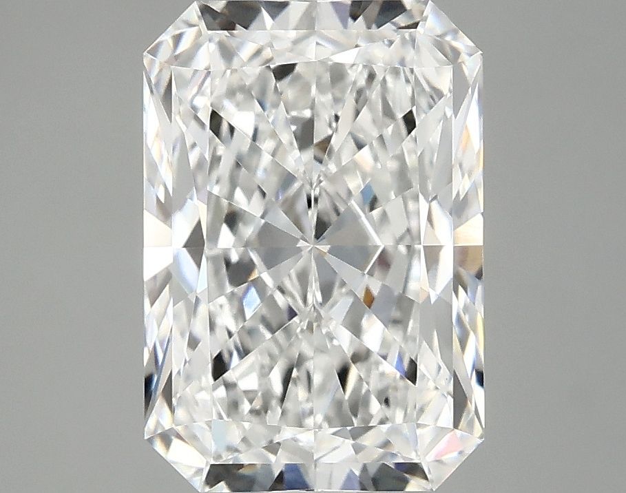3.09 ct. radiant Lab Grown Diamond front image