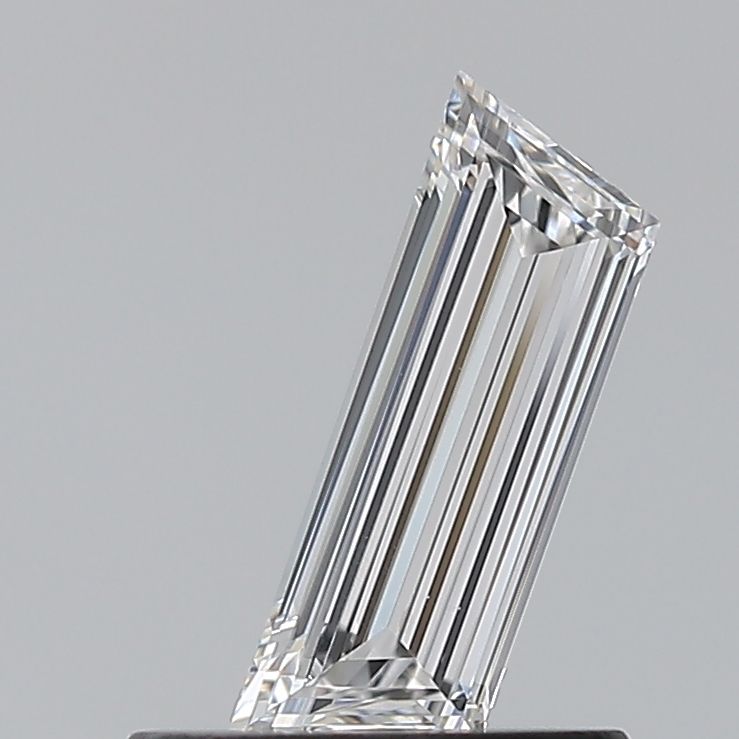 0.4 ct Trapezoid Diamond