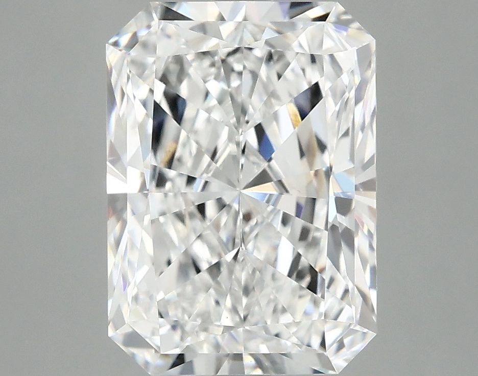 4.05 ct. radiant Lab Grown Diamond front image