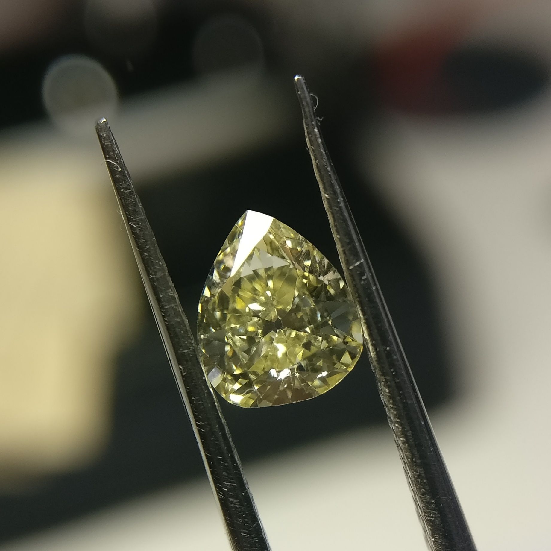 0.39ct Pear diamond