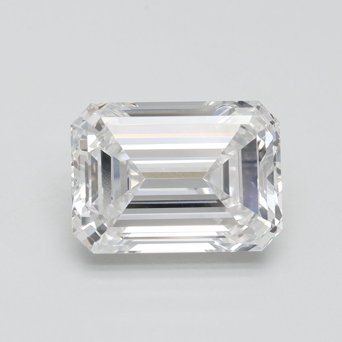 4.52 ct. emerald Lab Grown Diamond front image
