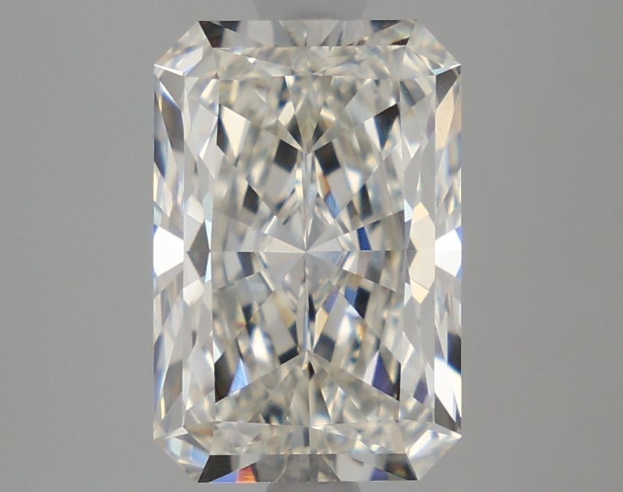 2.75 ct Radiant diamond