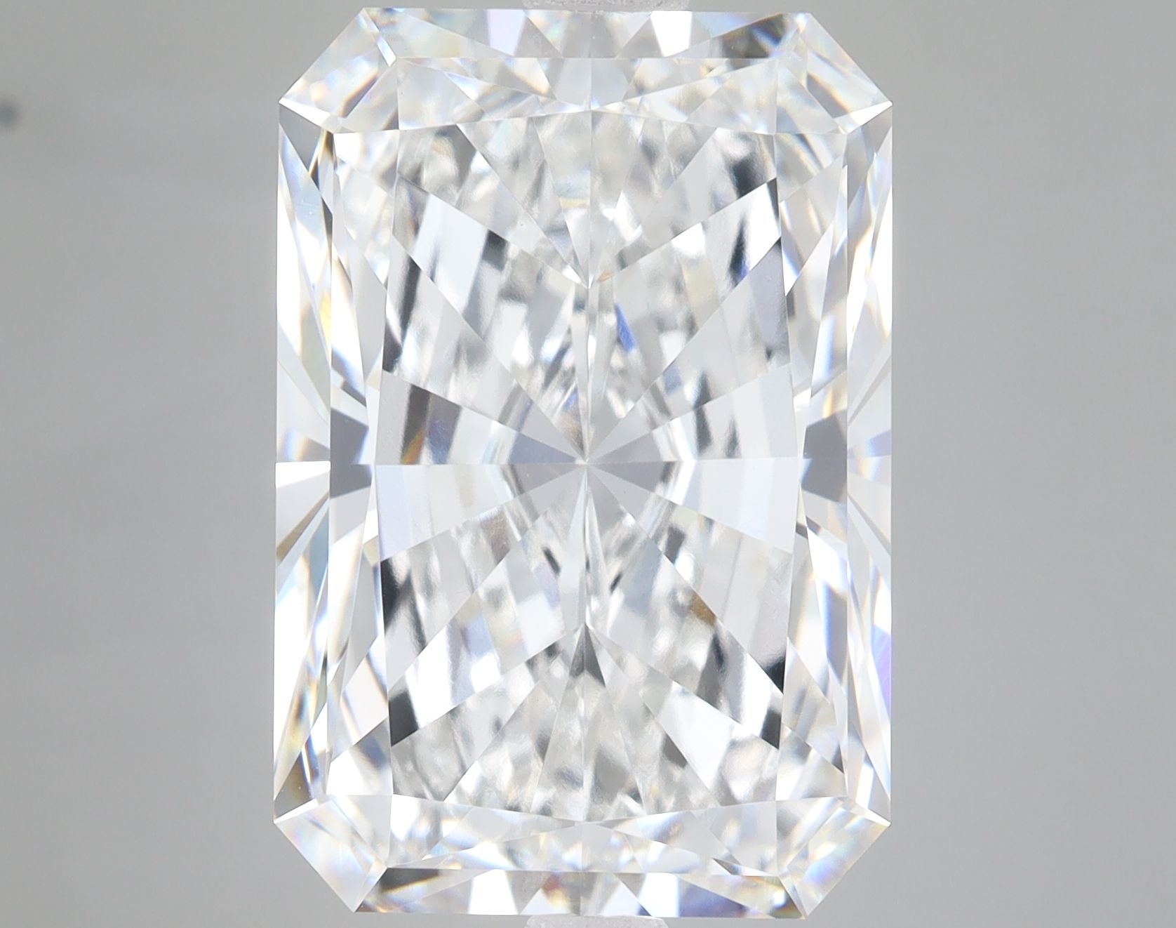 15.47 ct. radiant Lab Grown Diamond front image