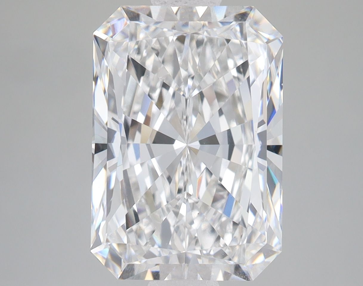 5.00 ct. radiant Lab Grown Diamond front image