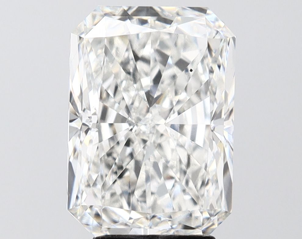 4.22 ct. radiant Lab Grown Diamond front image