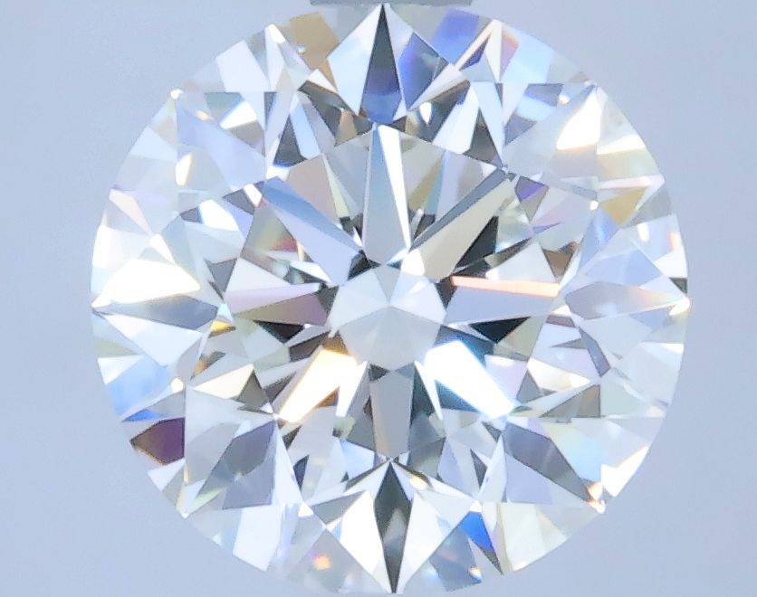 1.66 ct Round diamond