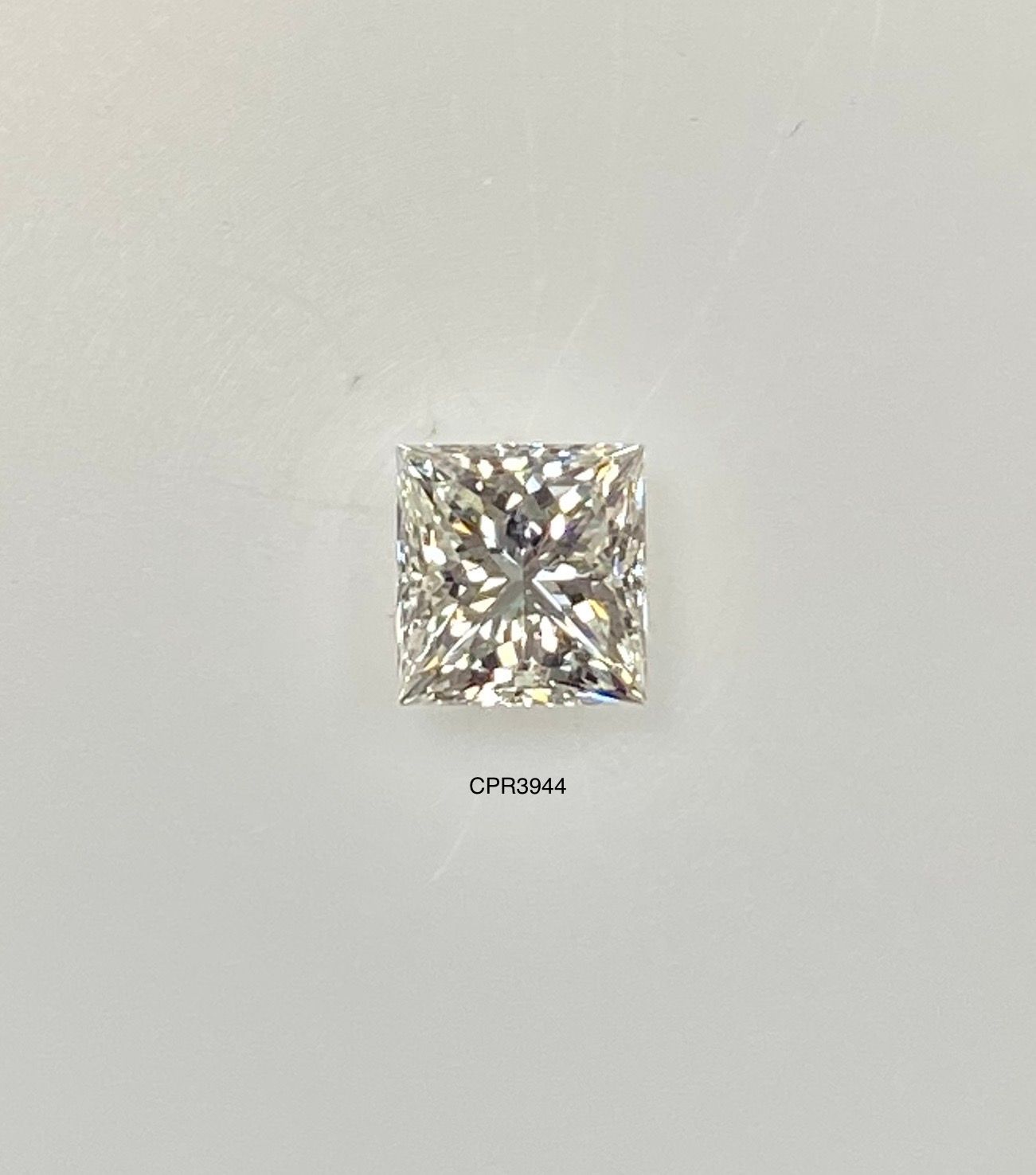 0.46 ct Princess diamond