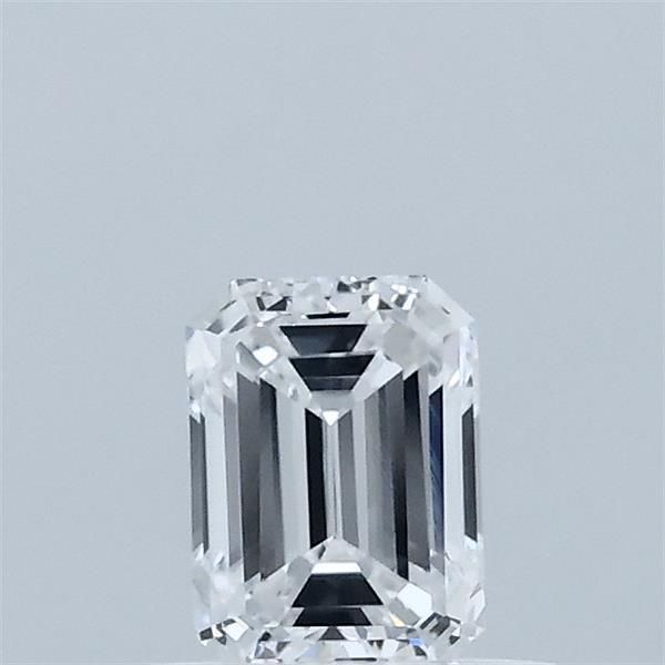 0.51 ct lab-grown Emerald Diamond