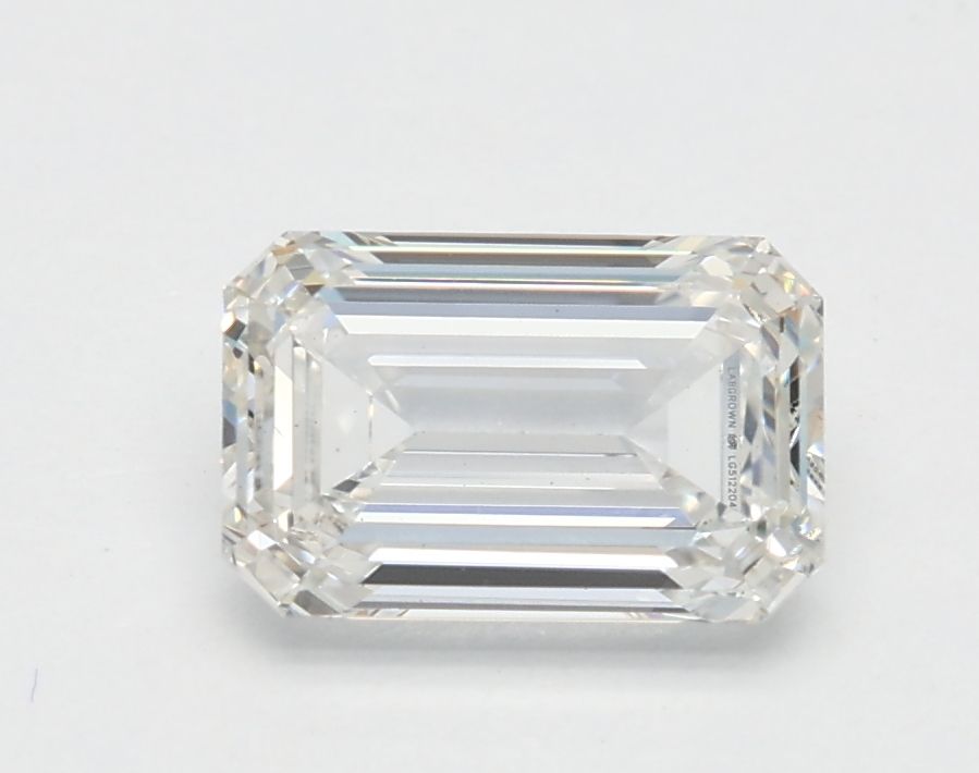 1.02 ct. emerald Lab Grown Diamond front image