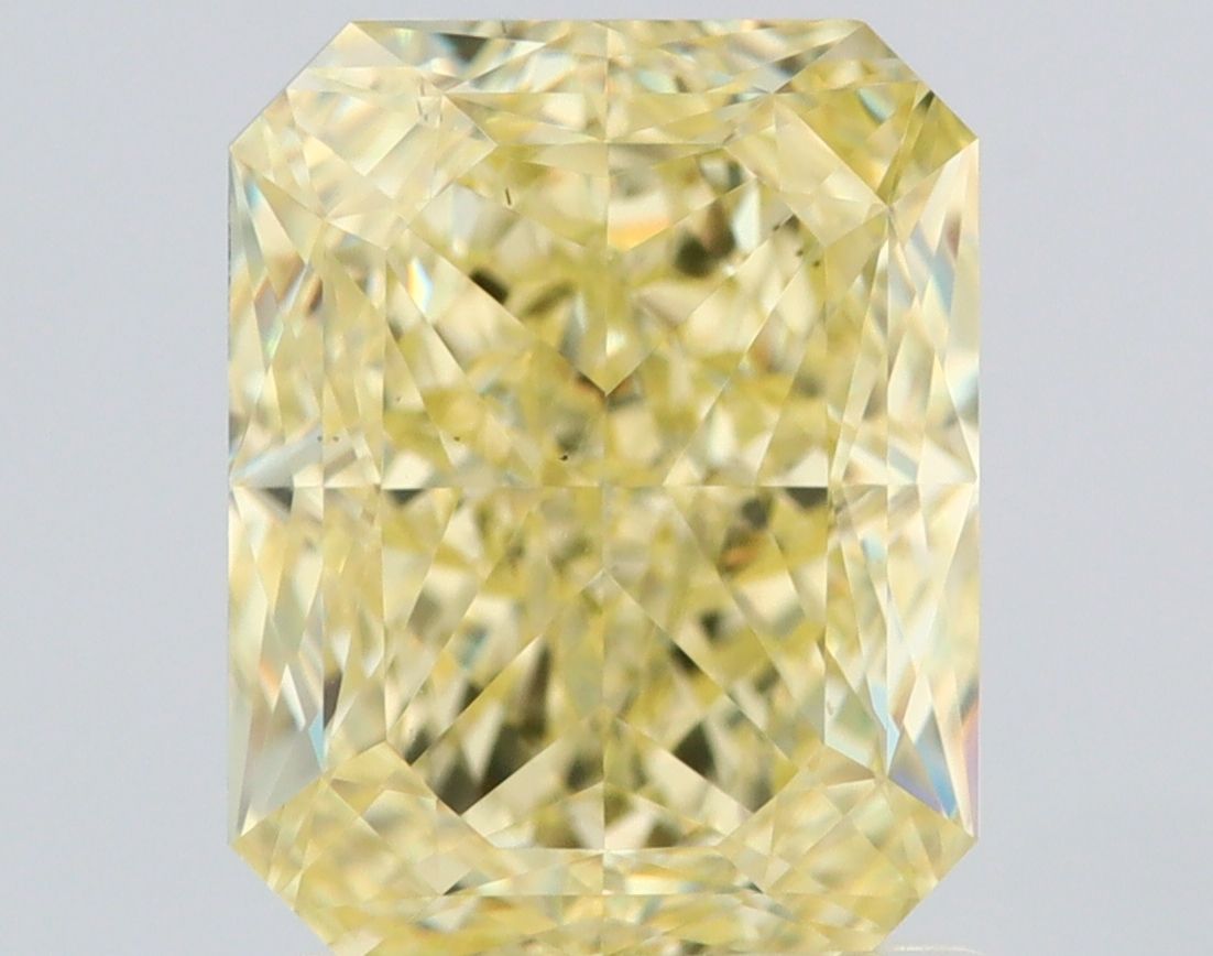 2.01 ct Radiant diamond