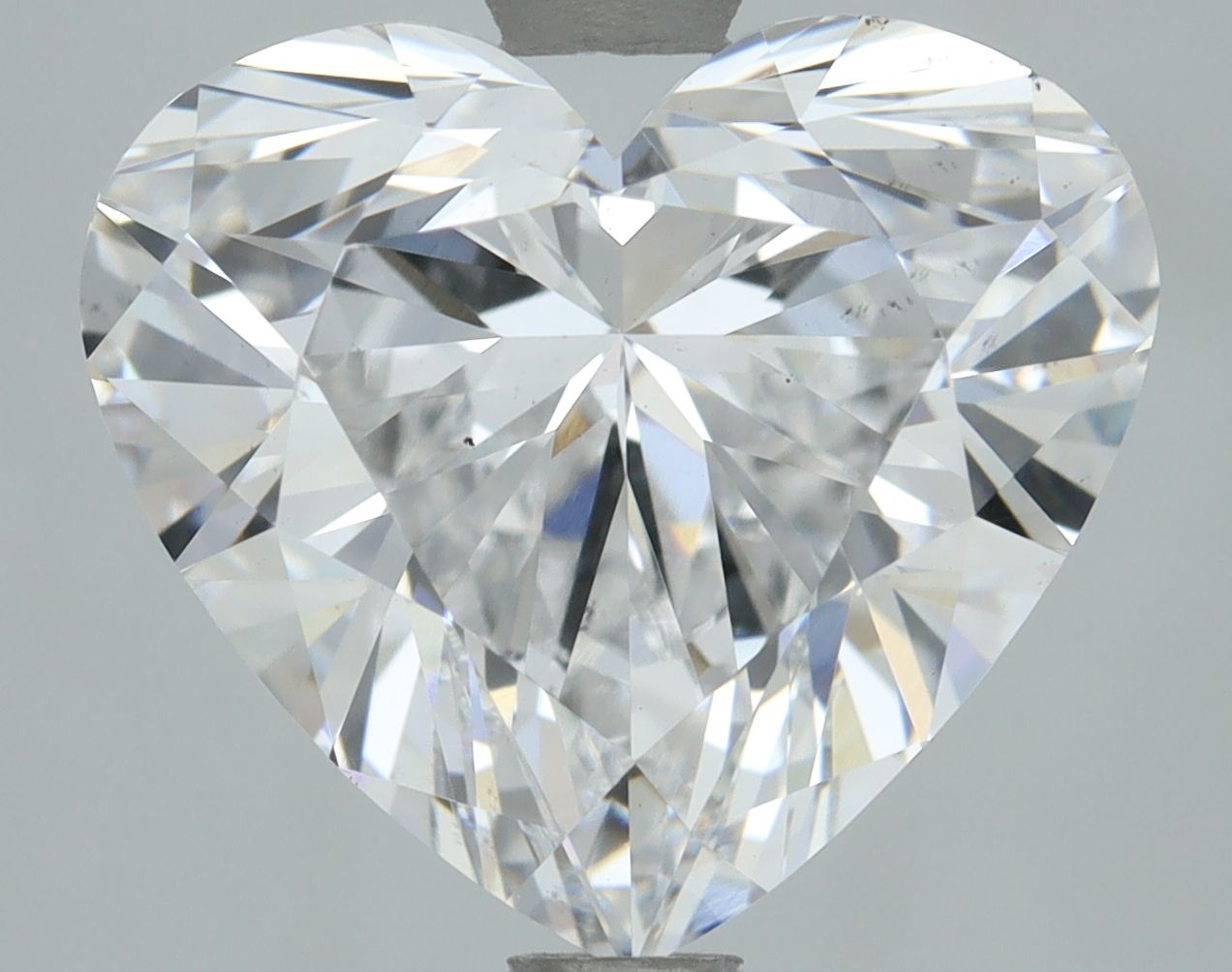 2.61 ct. heart Lab Grown Diamond front image