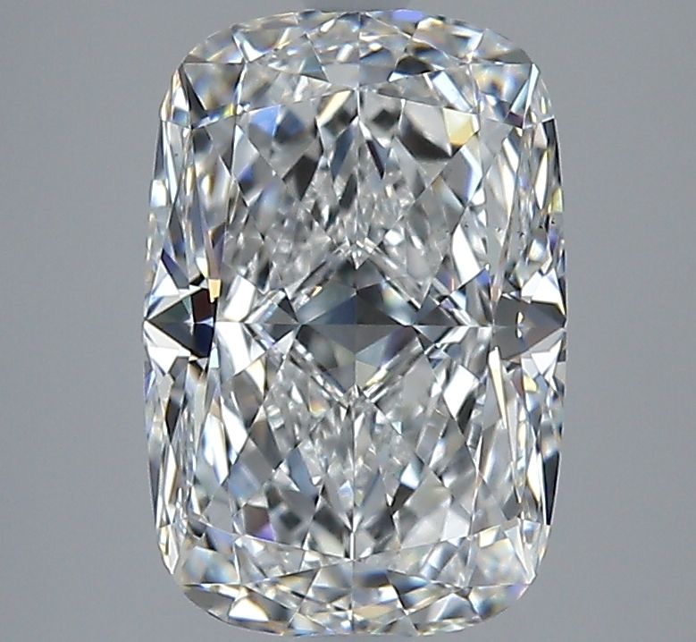 2.70 ct Cushion Brilliant diamond