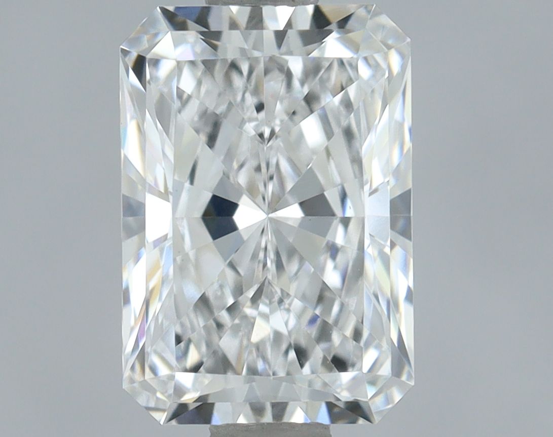 1.05 ct. radiant Lab Grown Diamond front image