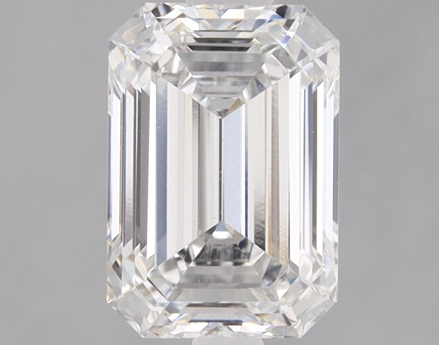 1.59 ct. emerald Lab Grown Diamond front image