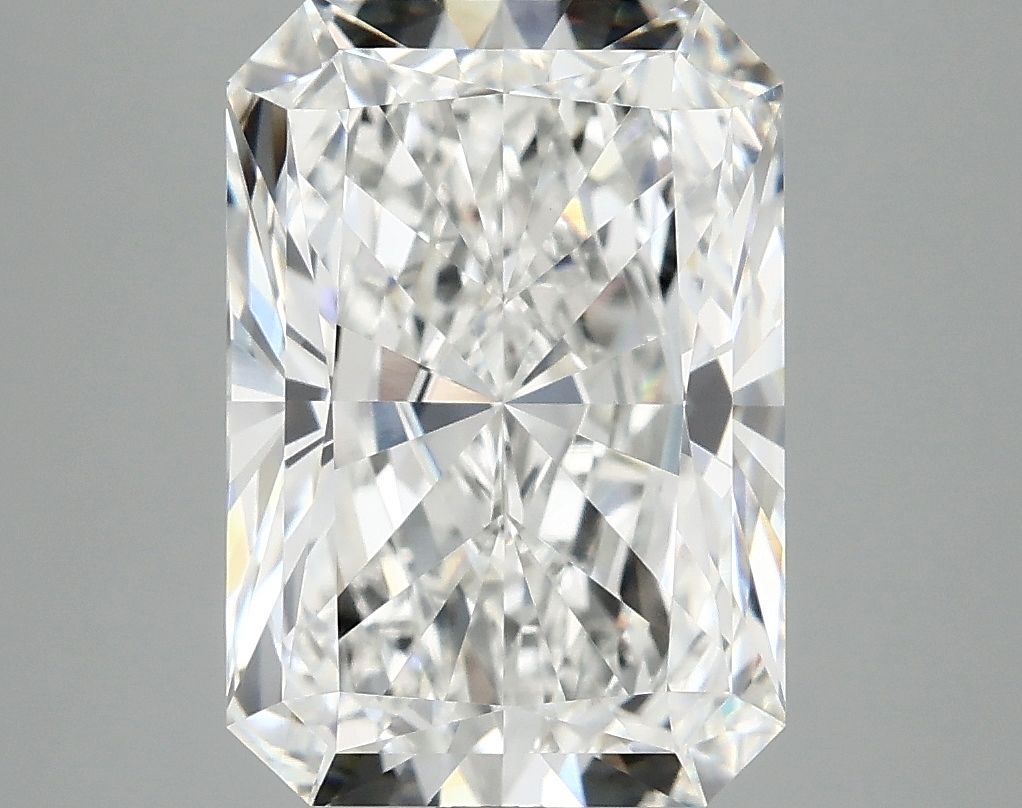 4.92 ct. radiant Lab Grown Diamond front image