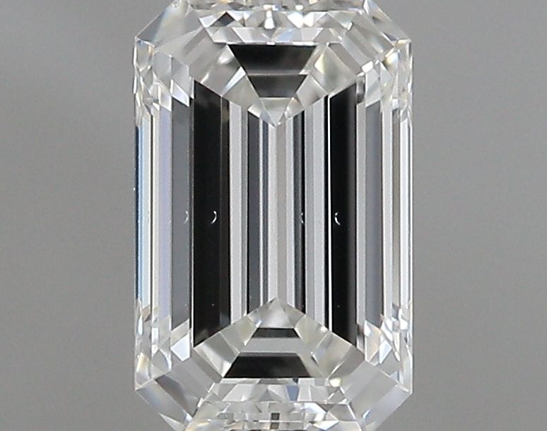 0.40 ct Emerald diamond