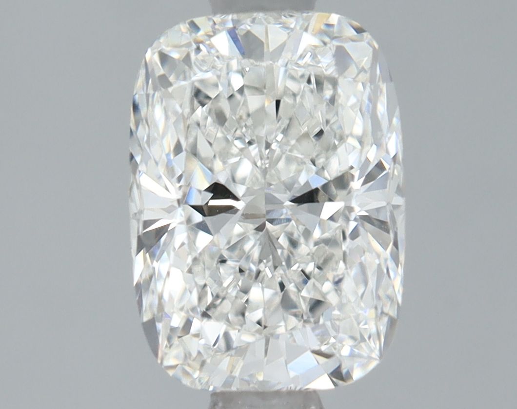 1.11 ct Cushion Brilliant diamond