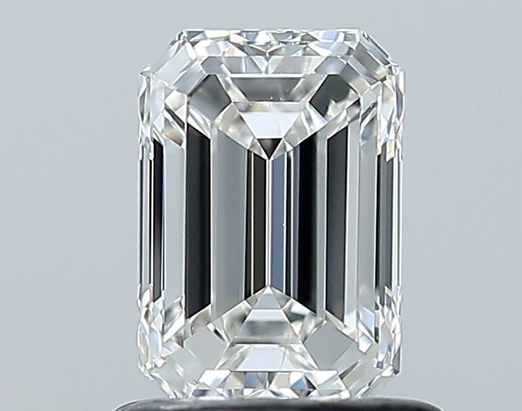 0.90 ct Emerald diamond