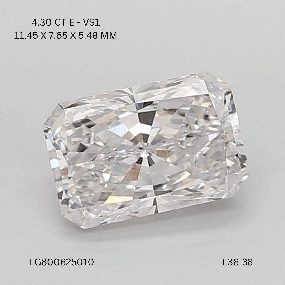 4.30 ct. radiant Lab Grown Diamond front image