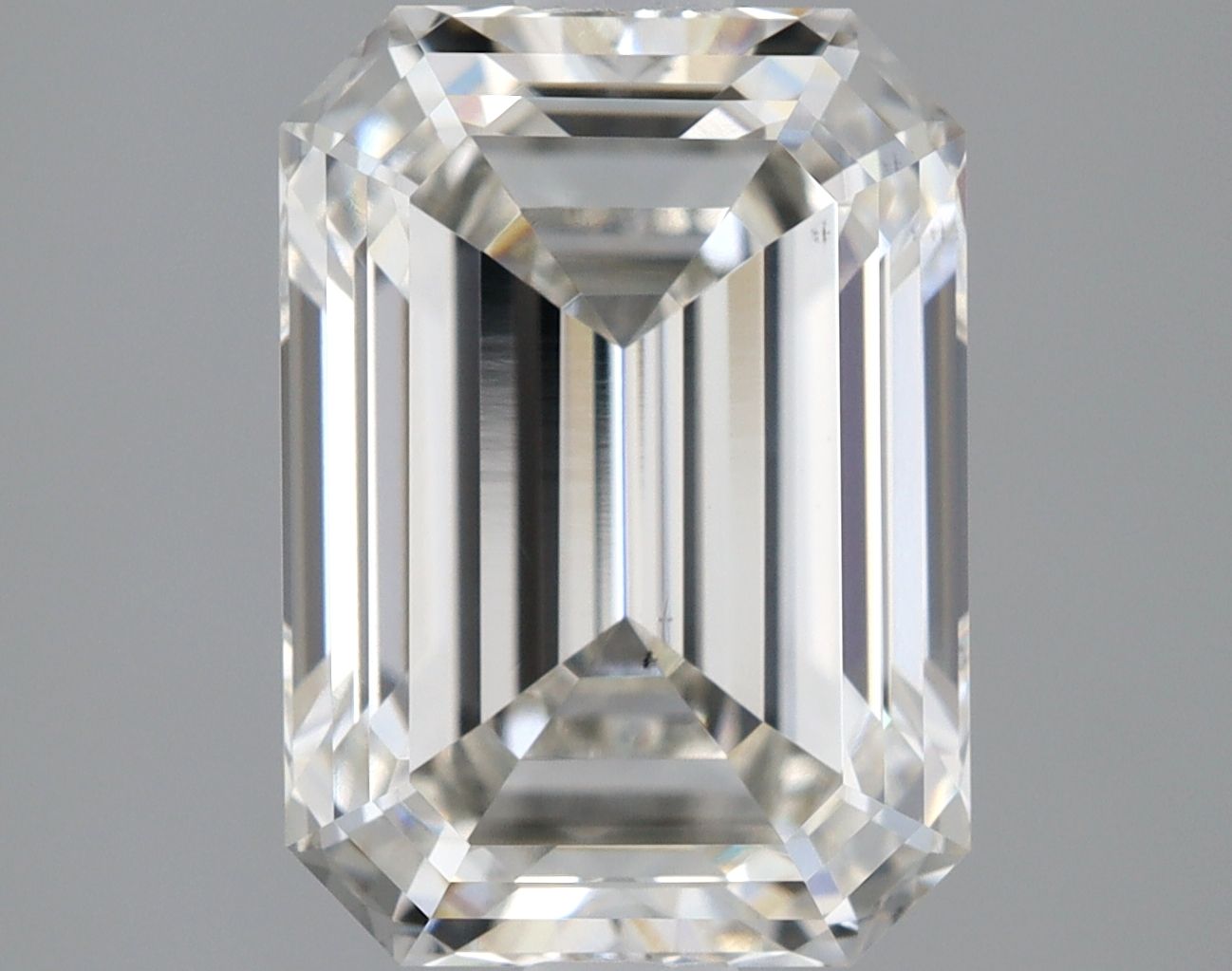 2.51 ct. emerald Lab Grown Diamond front image