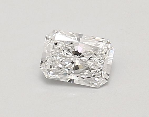 0.47 ct lab-grown Radiant Diamond