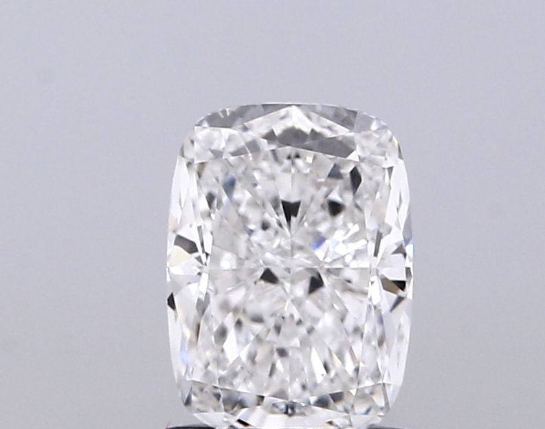 1.5 ct lab-grown Cushion modified Diamond