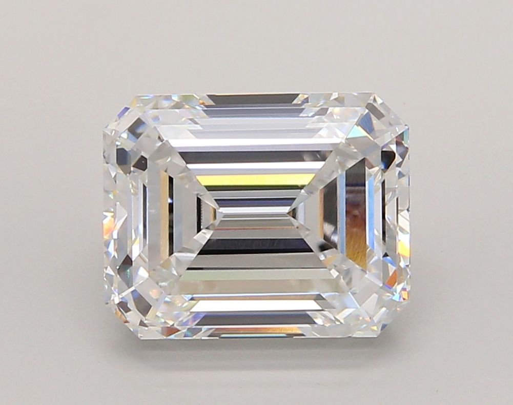 4.05 ct. emerald Lab Grown Diamond front image