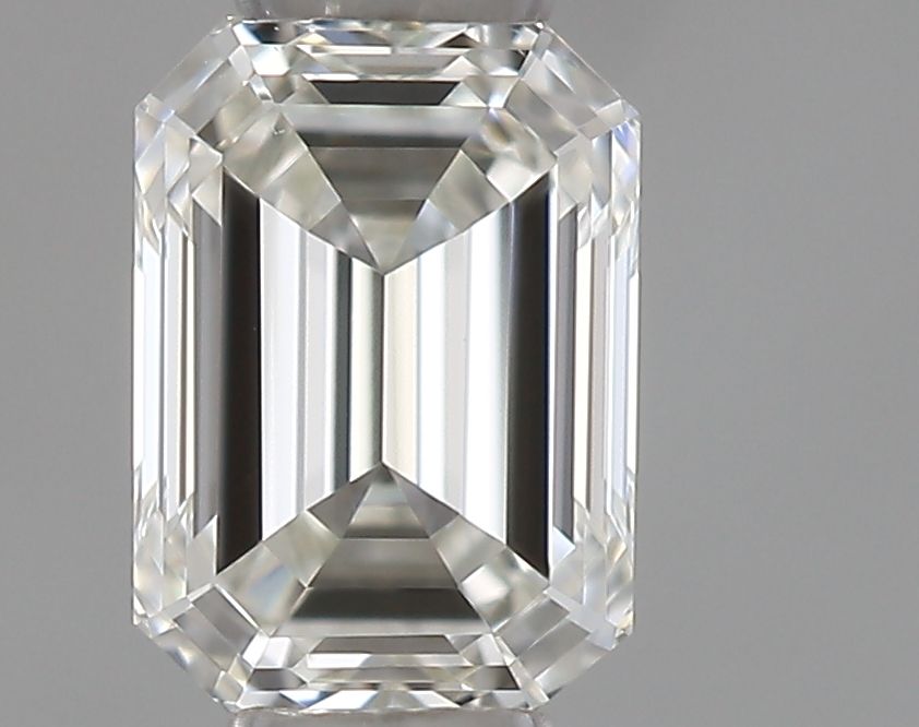 0.31 ct Emerald diamond