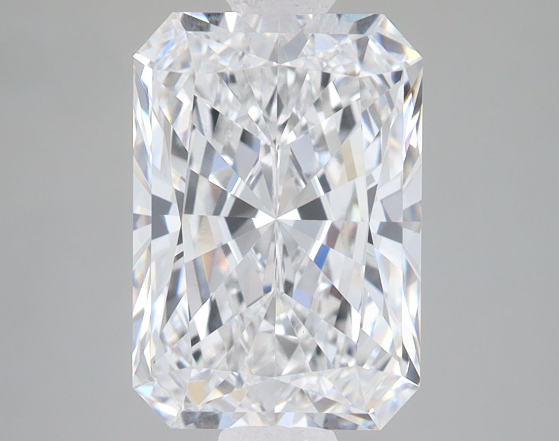 4.05 ct. radiant Lab Grown Diamond front image