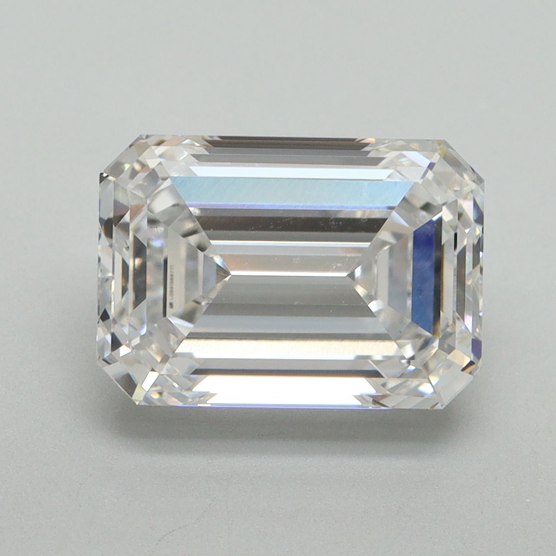 4.06 ct. emerald Lab Grown Diamond front image